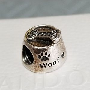 Pandora Pet Food Bowel.